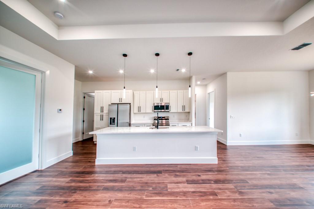 97 Brig Cir E Property Photo 4