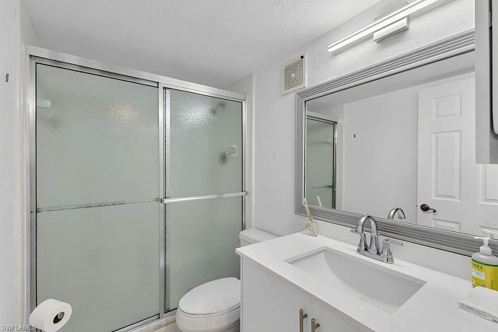 6102 Whiskey Creek Dr 203 Property Photo 15