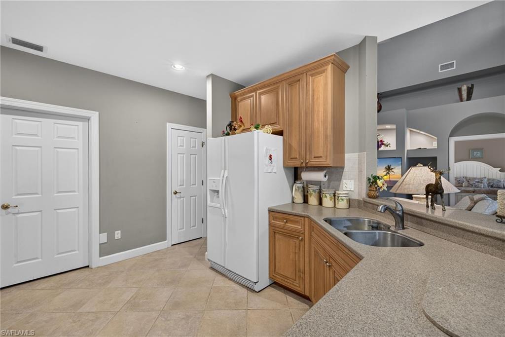 8959 Crown Bridge Way Property Photo 10
