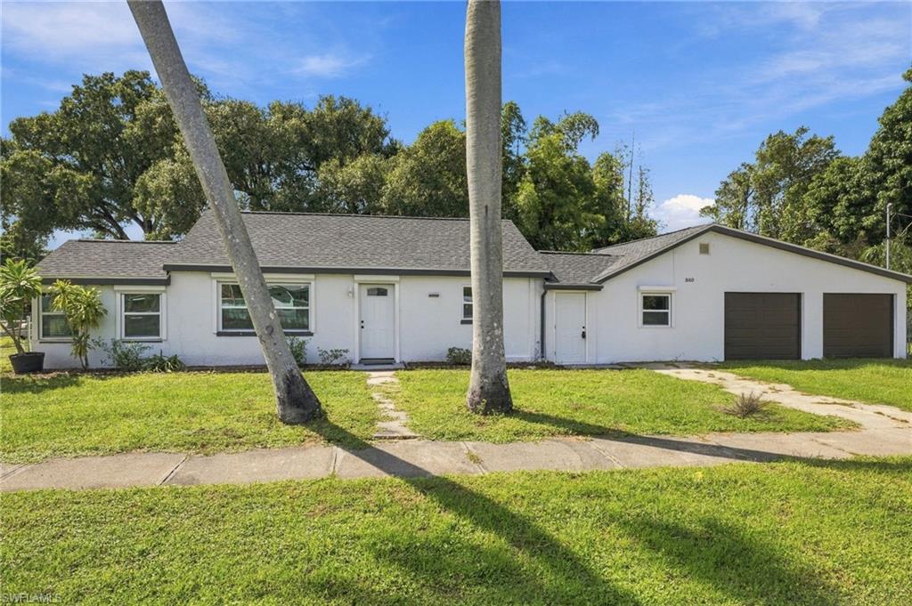 380 New York Dr Property Photo 1