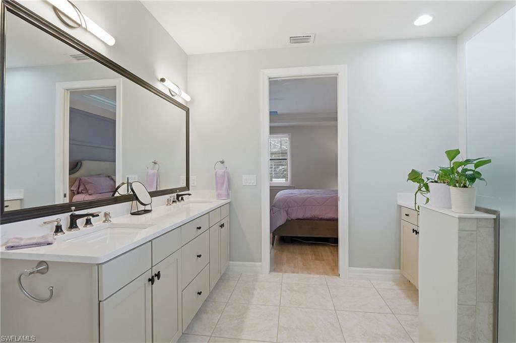 11012 Castlereagh St Property Photo 23