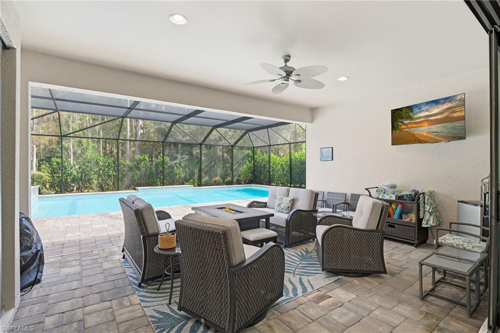 11012 Castlereagh St Property Photo 35