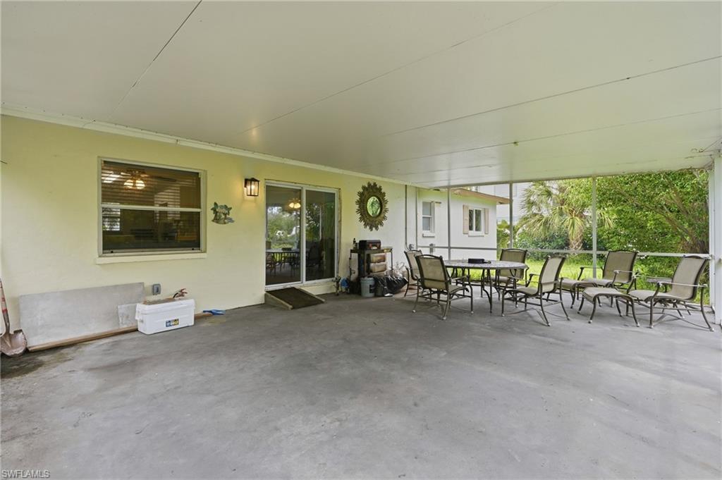 11821 Isle Of Palms Dr Property Photo 21