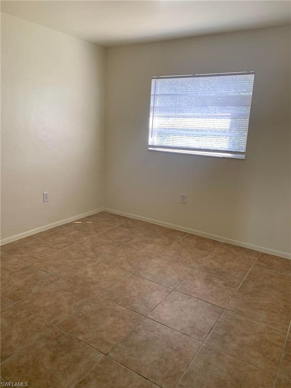 2135 Virginia Ave 14 Property Photo 7