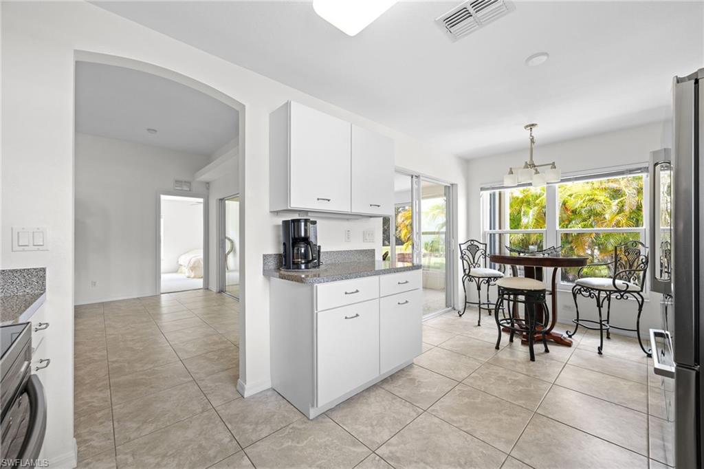 24419 Buckingham Way Property Photo 12