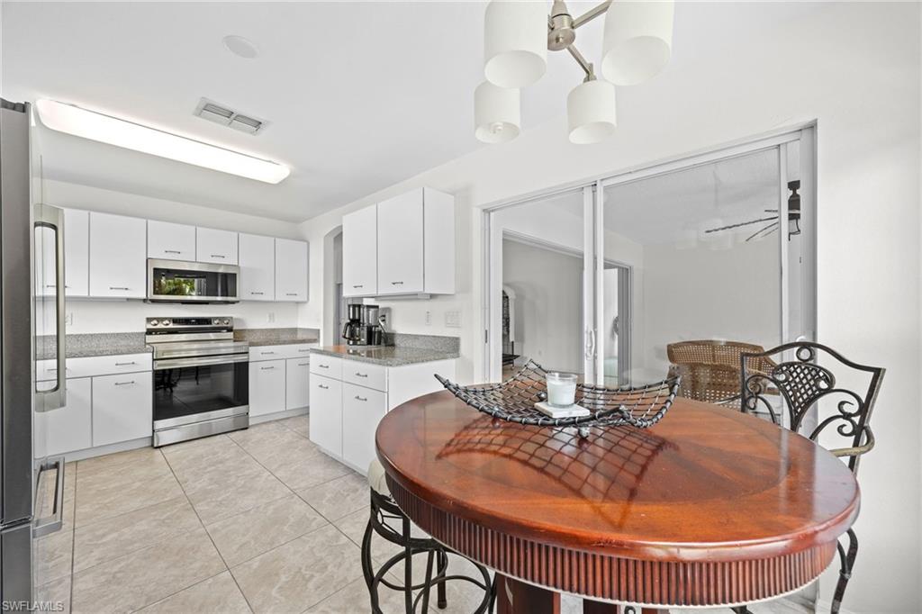 24419 Buckingham Way Property Photo 16