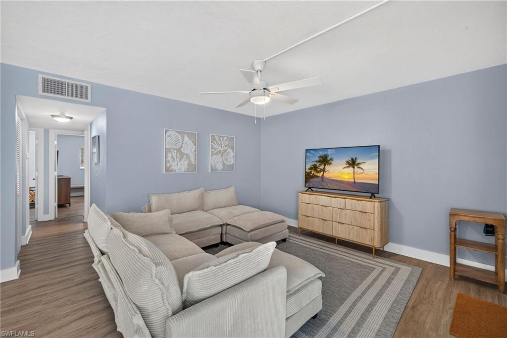 6500 Estero Blvd F118 Property Photo 6