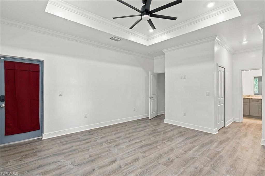 2116 Palm Ave Property Photo 11