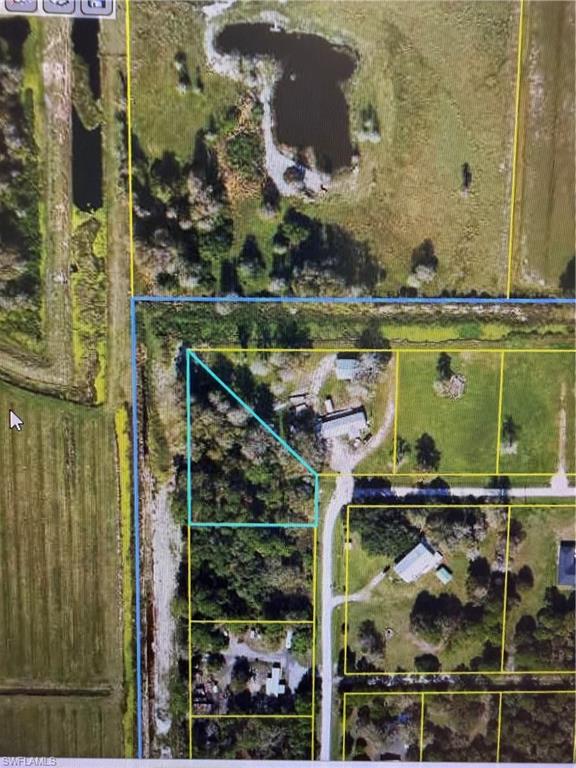 980 N Deer St Property Photo 11