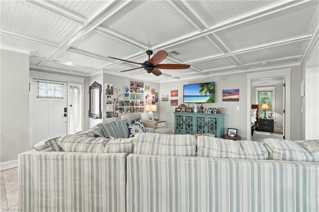 1483 Sautern Dr Property Photo 8