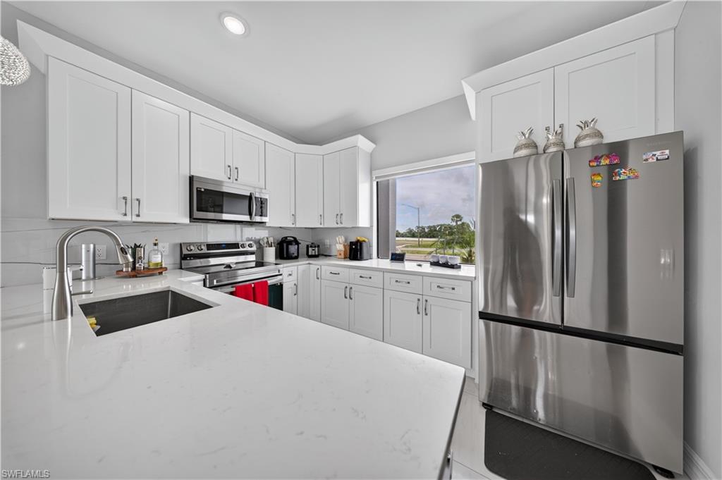 1135 Tropicana Pkwy W Property Photo 9