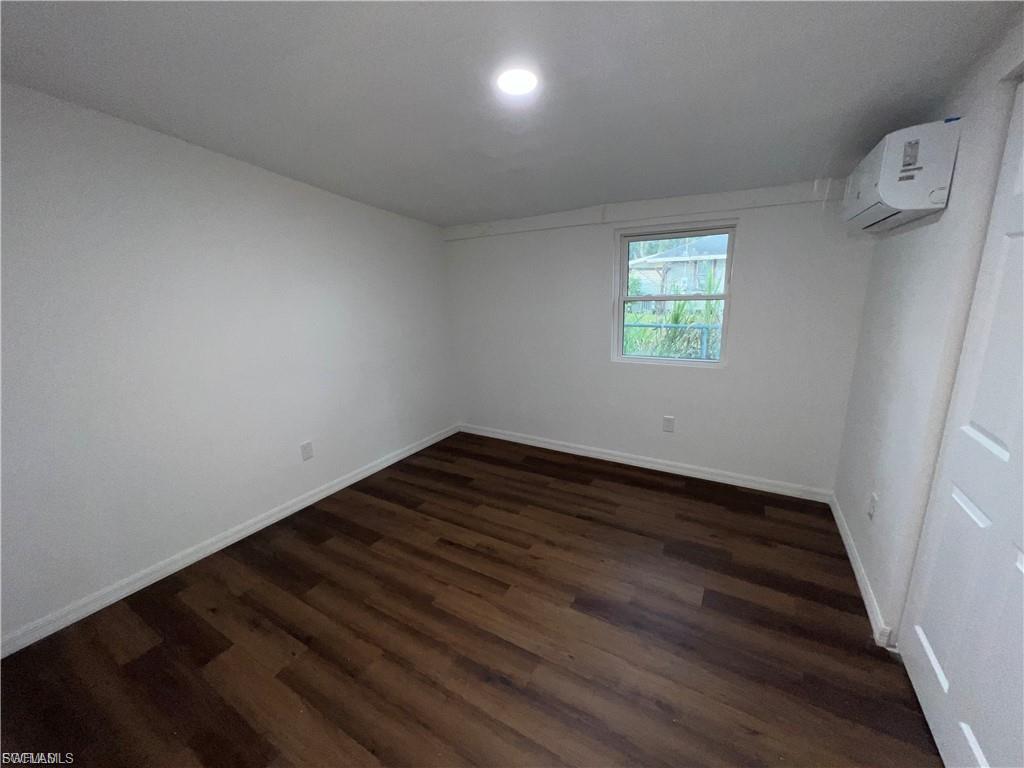 1270 Allen St B Property Photo 13