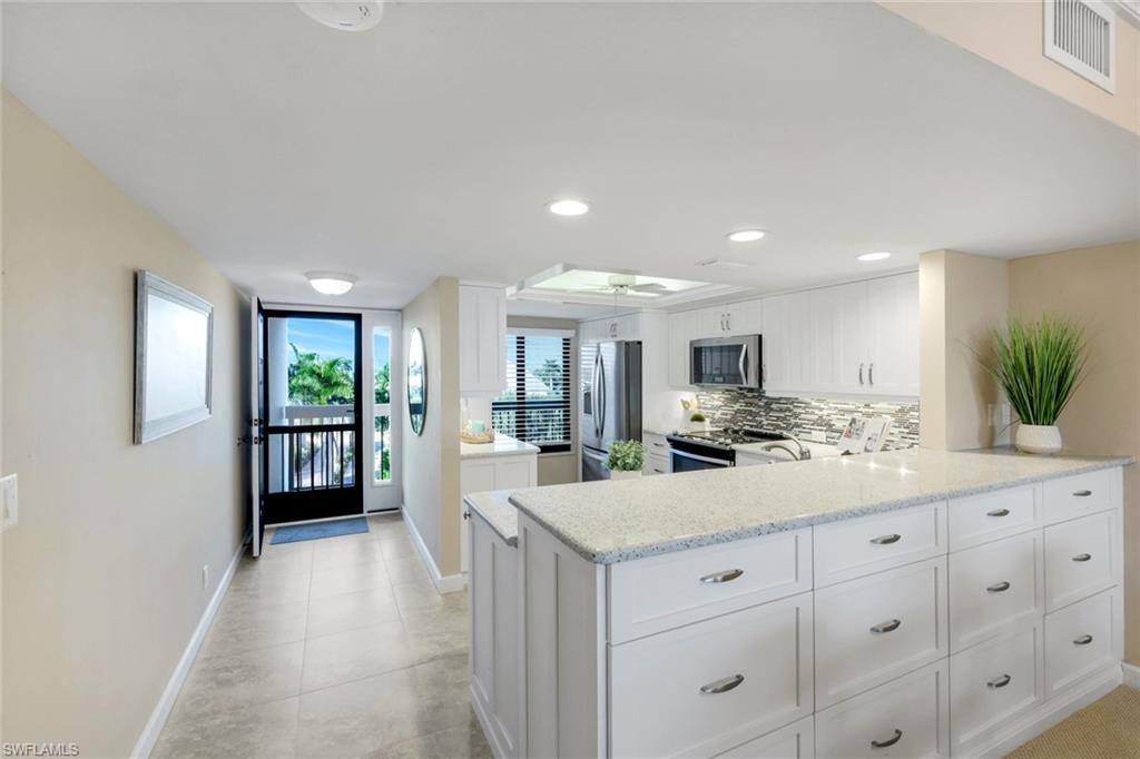 2777 W Gulf Dr 309 Property Photo 12