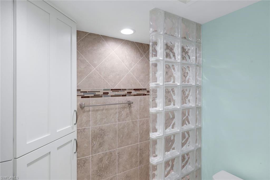 2777 W Gulf Dr 309 Property Photo 17
