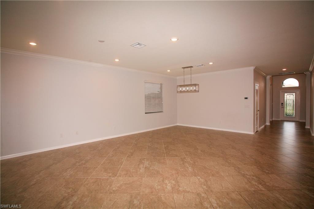 14495 Vindel Cir Property Photo 2