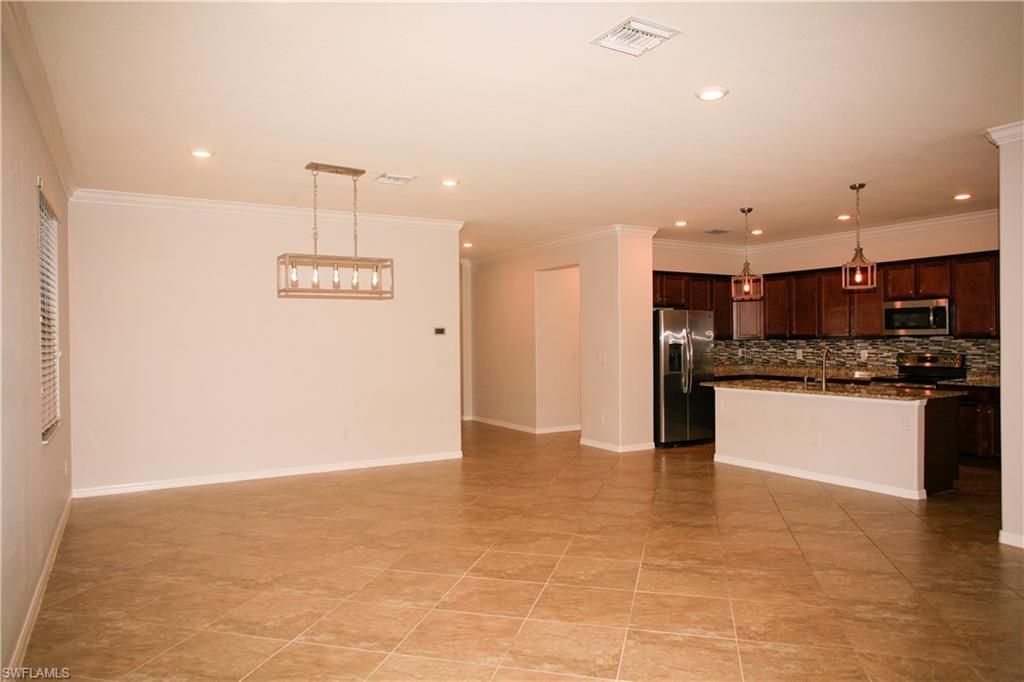 14495 Vindel Cir Property Photo 3
