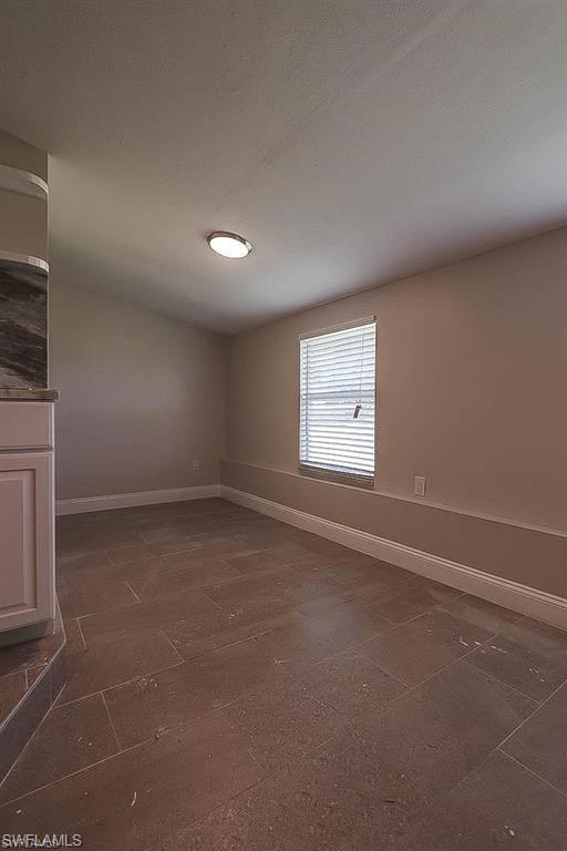 305 Bougainvillea Rd W Property Photo 11