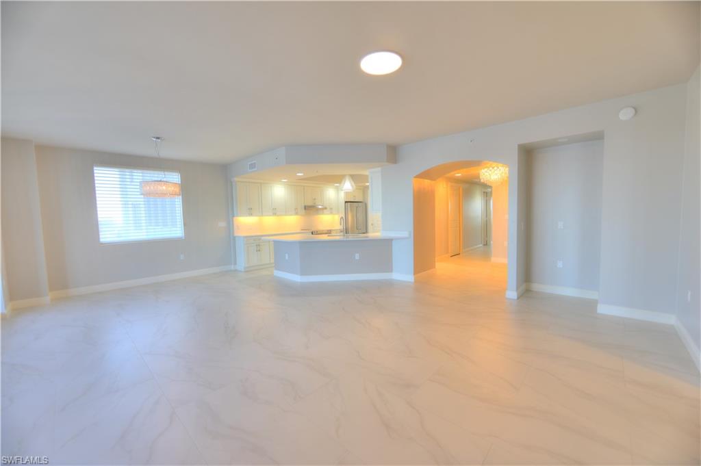 2090 W First St 708 Property Photo 14