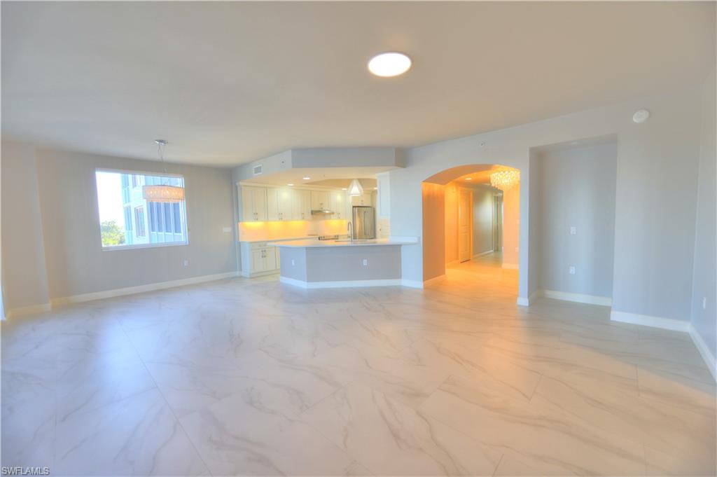 2090 W First St 708 Property Photo 15