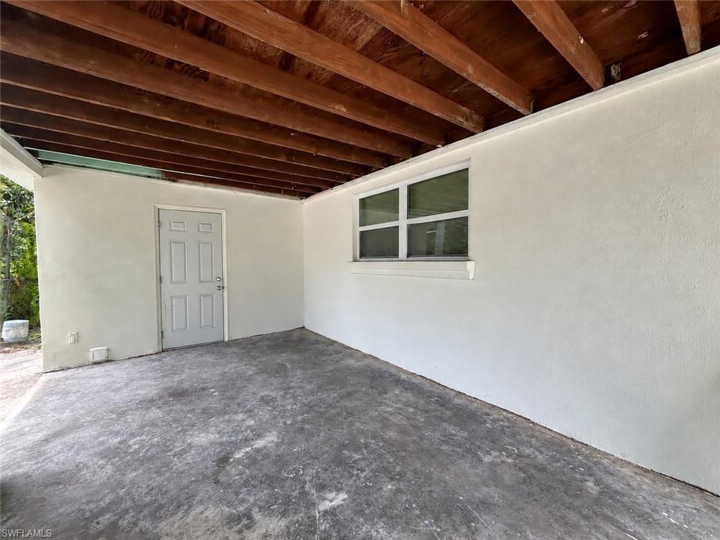 579 Wood Ave Property Photo 11