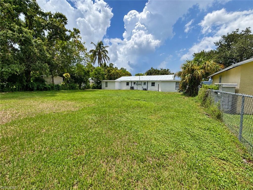 579 Wood Ave Property Photo 13