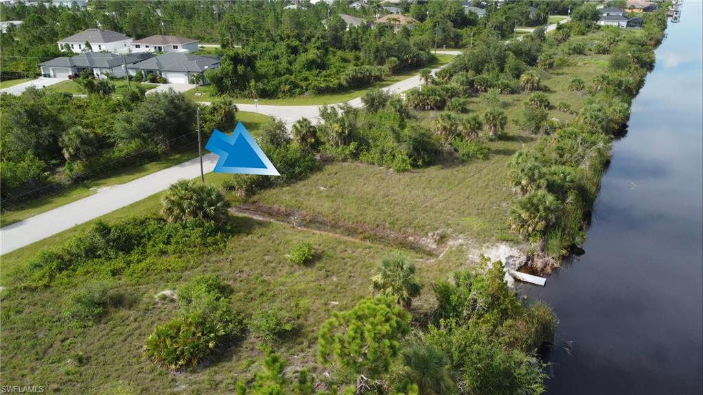 8584 Santa Cruz Dr Property Photo 3