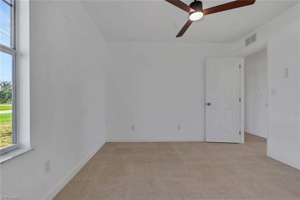 2028 Ne 17th Pl Property Photo 23