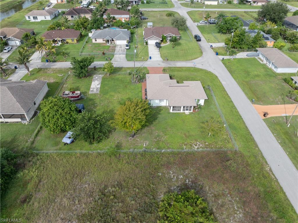 806 Felix Ave N Property Photo 35