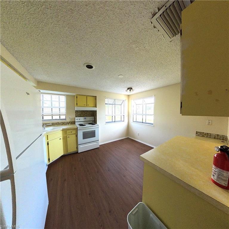 10650 Jacatree Ct Property Photo 5