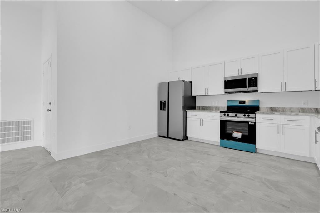 4534/4532 24th St Sw Property Photo 11