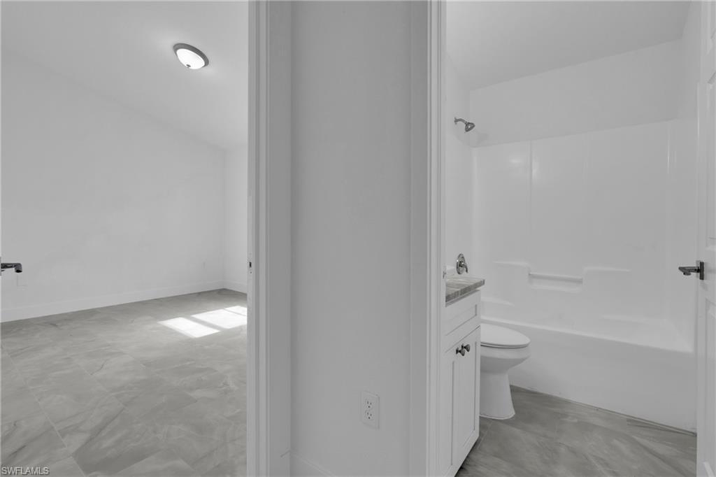 4534/4532 24th St Sw Property Photo 18