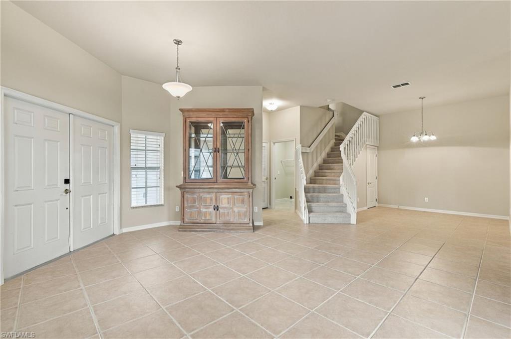 8710 Spring Mountain Way Property Photo 5