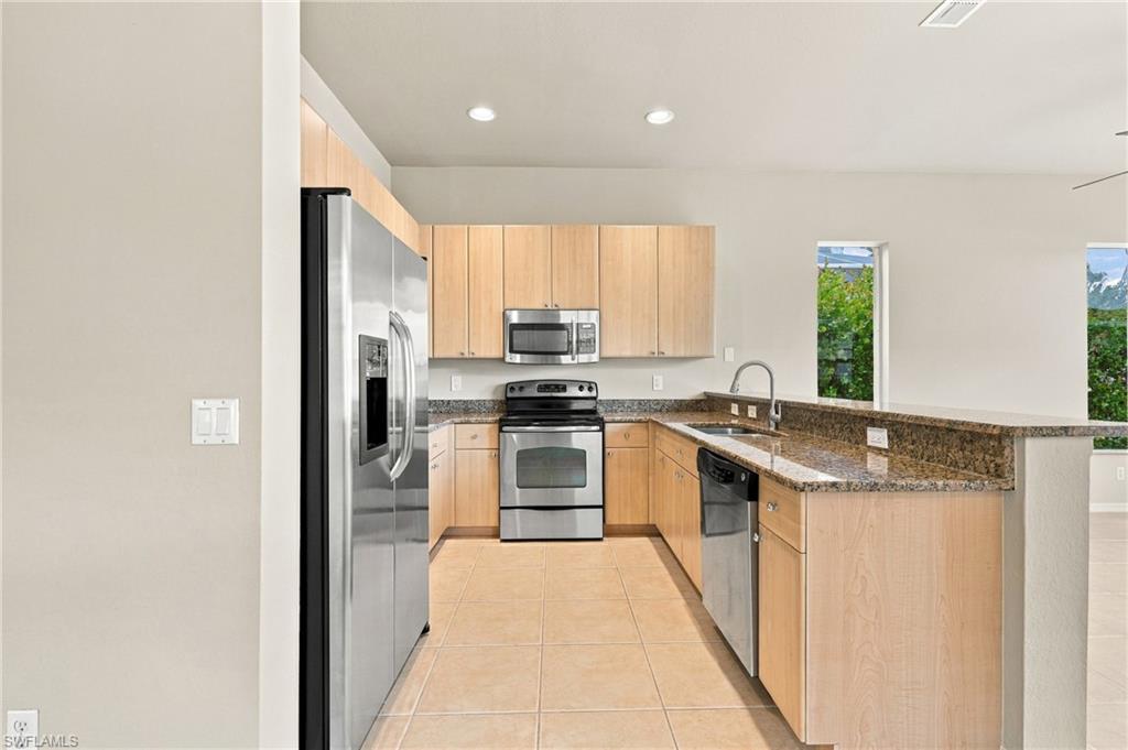 8710 Spring Mountain Way Property Photo 11