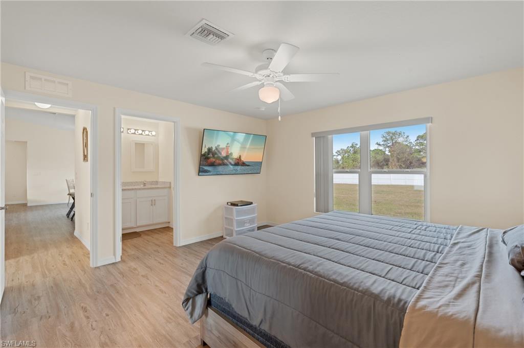 7023 Tide Cir Property Photo 9