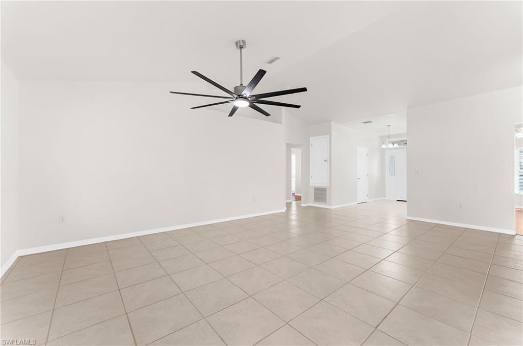 1603 Ne 34th Ln Property Photo 12