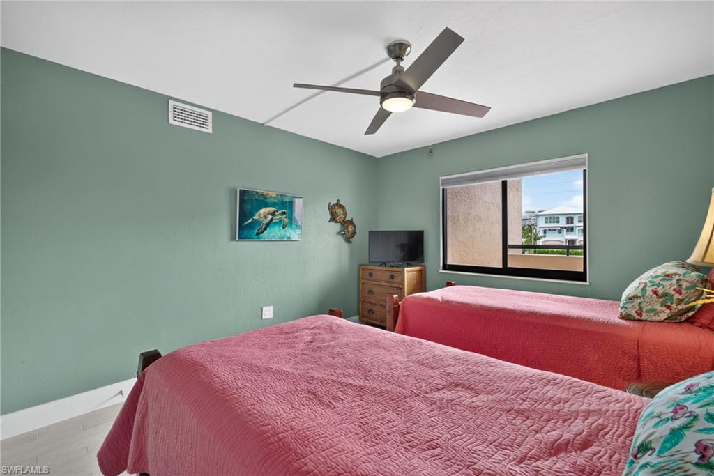 8400 Estero Blvd 105 Property Photo 17