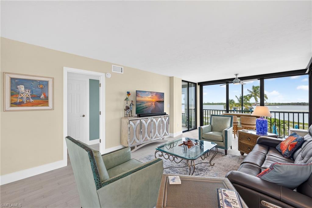 8400 Estero Blvd 105 Property Photo 22