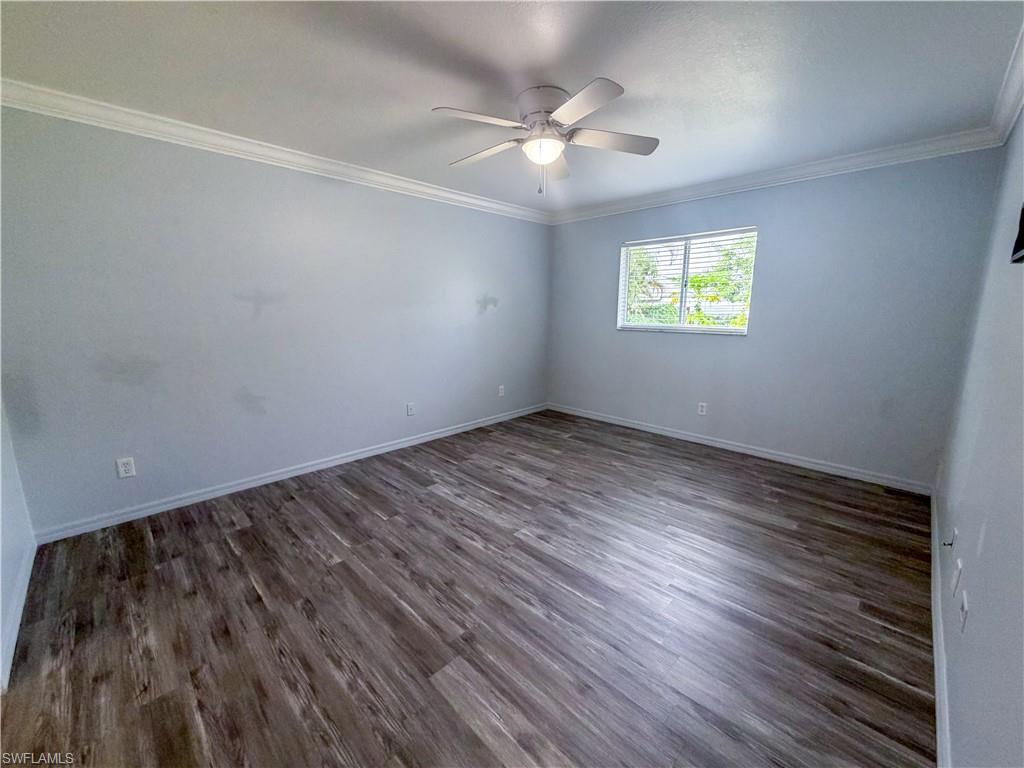 924 Nw 12th Pl Property Photo 14
