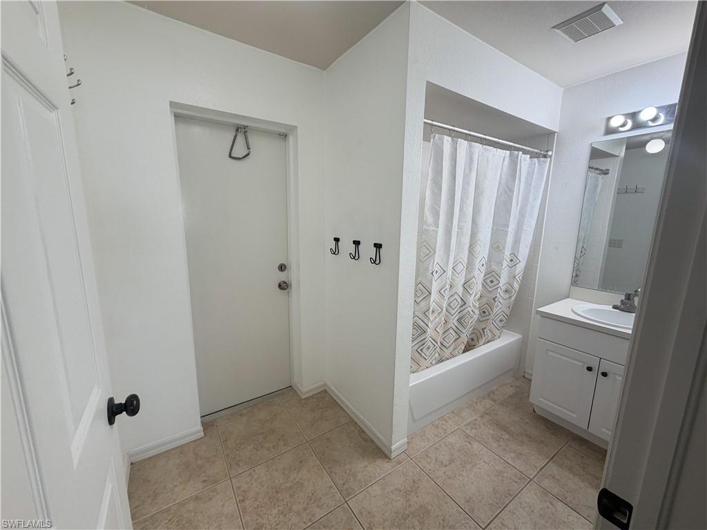 924 Nw 12th Pl Property Photo 25