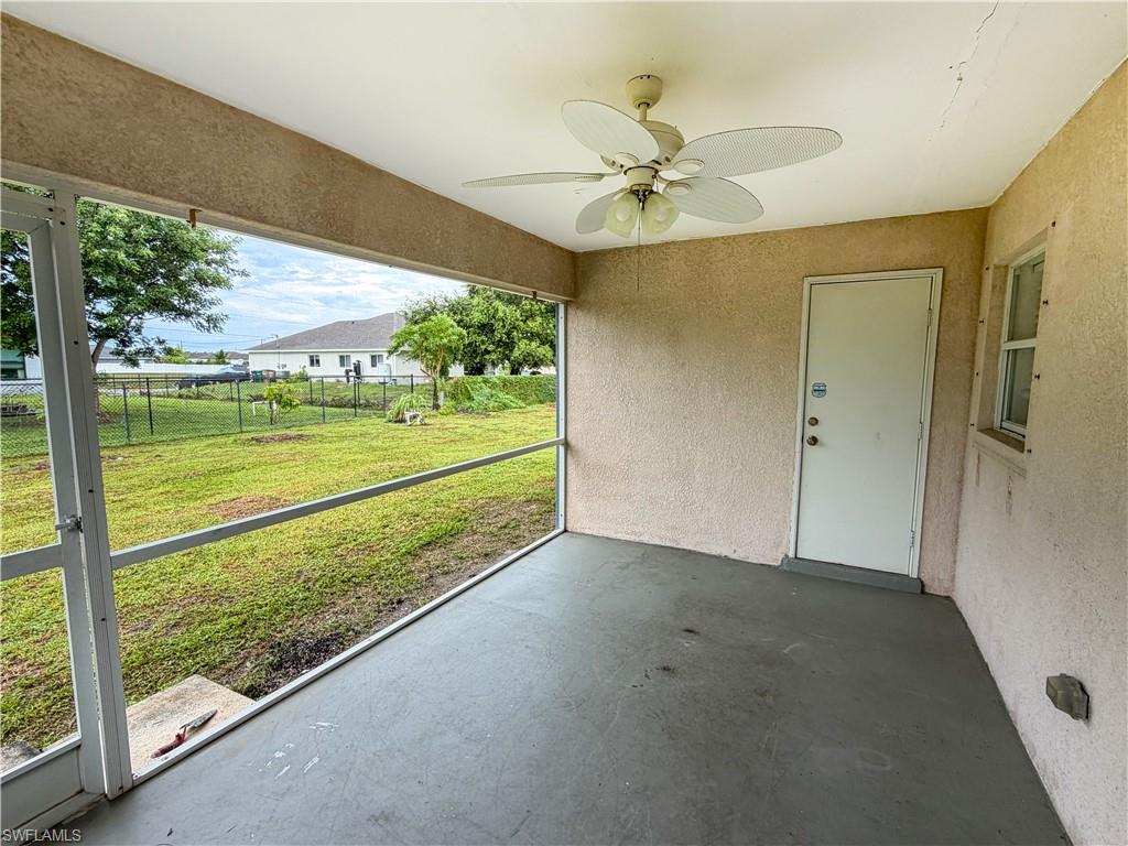 924 Nw 12th Pl Property Photo 31
