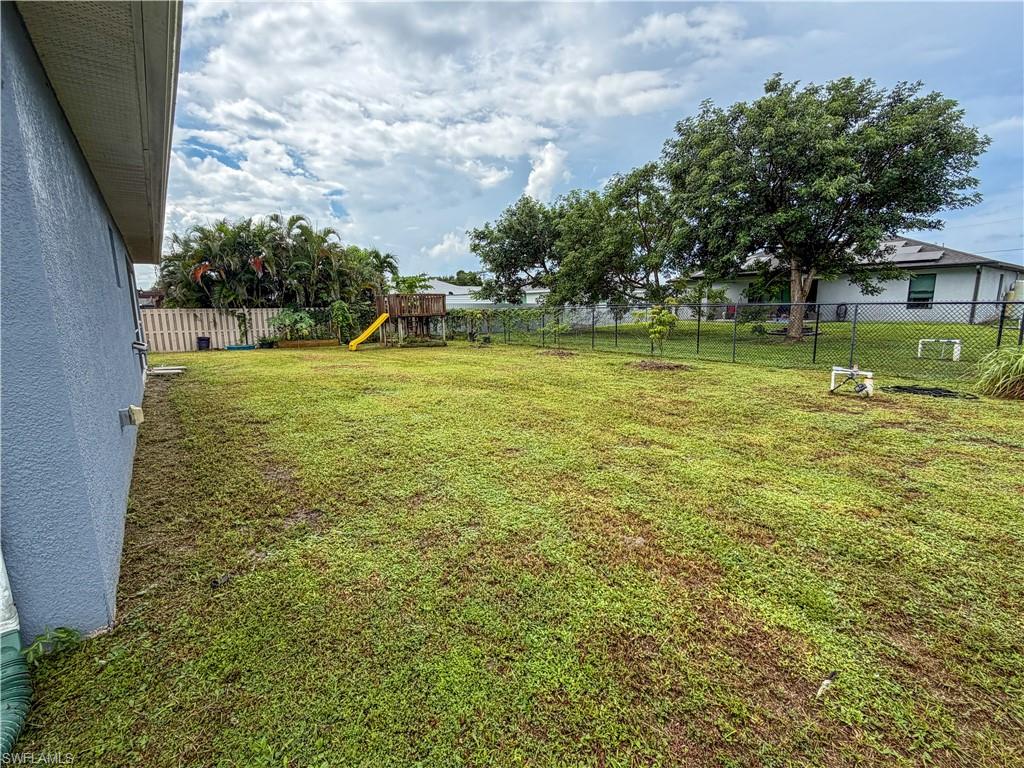 924 Nw 12th Pl Property Photo 35