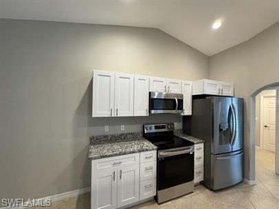 2502 38th St W Property Photo 4