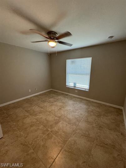 2502 38th St W Property Photo 10