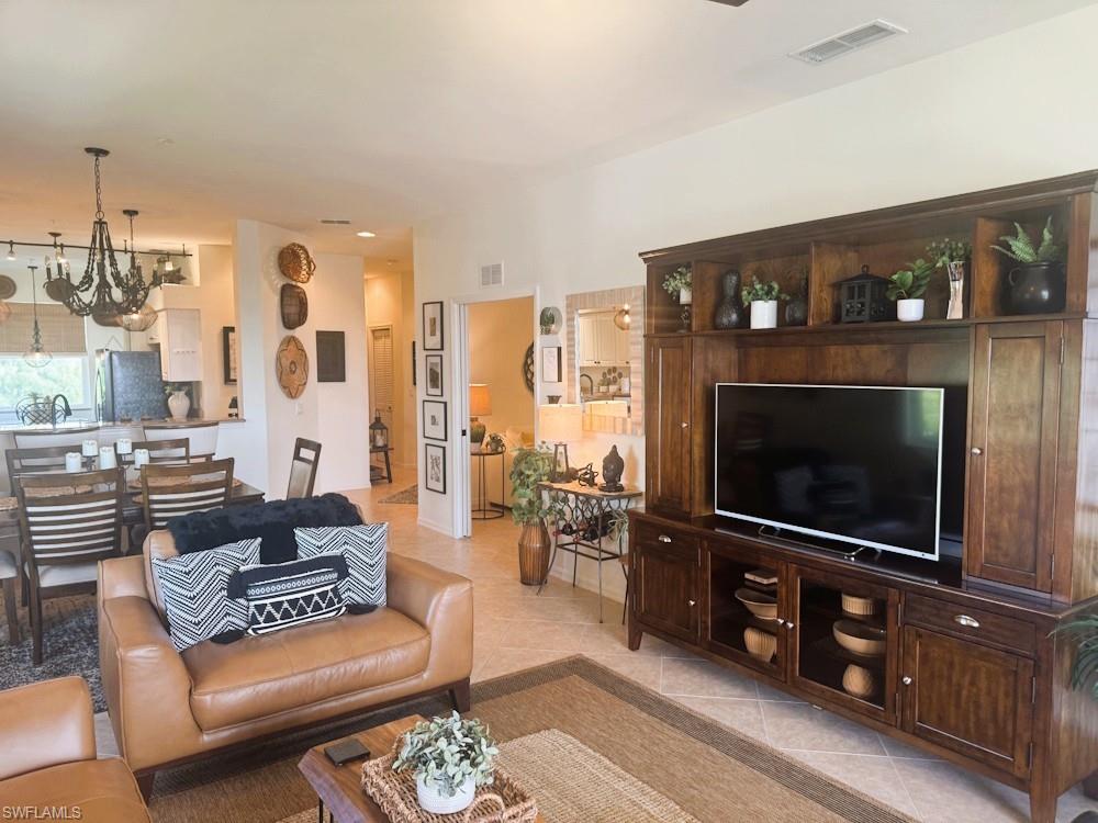 16655 Lake Circle Dr 850 Property Photo 9