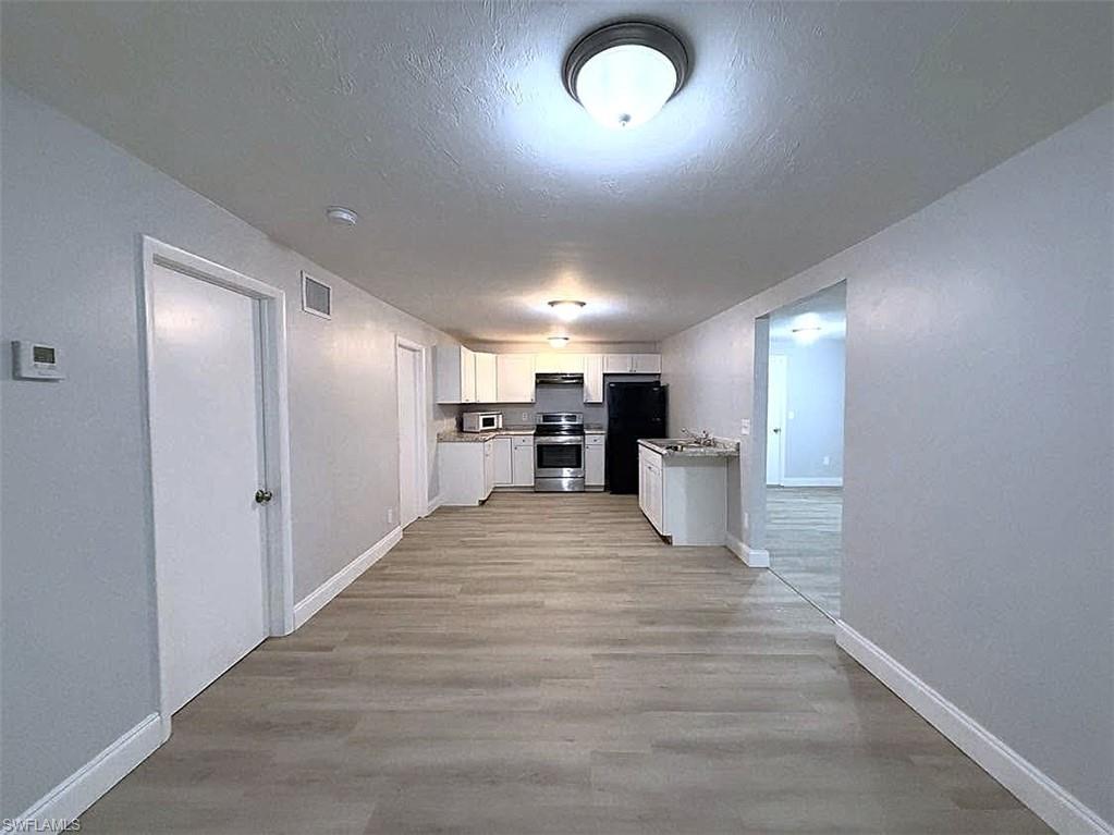 2117 Mitchell Ct F Property Photo 7