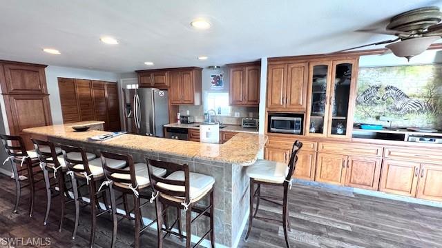 5545 Sir Walter Way Property Photo 6