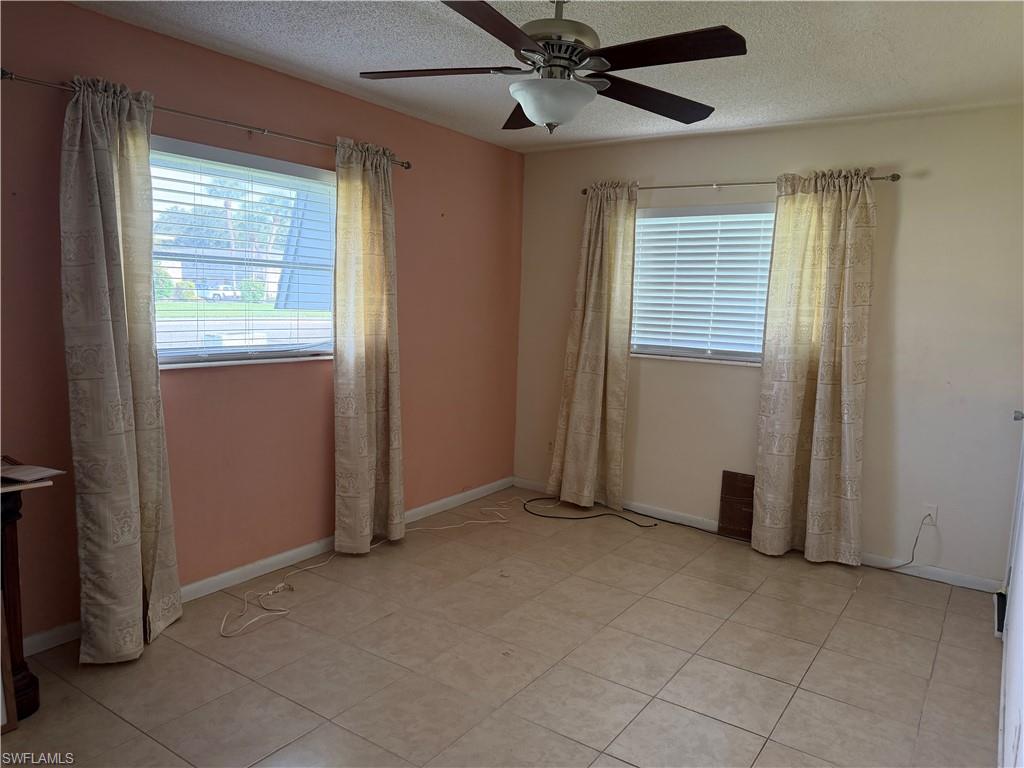 358 Easton Ct Property Photo 10