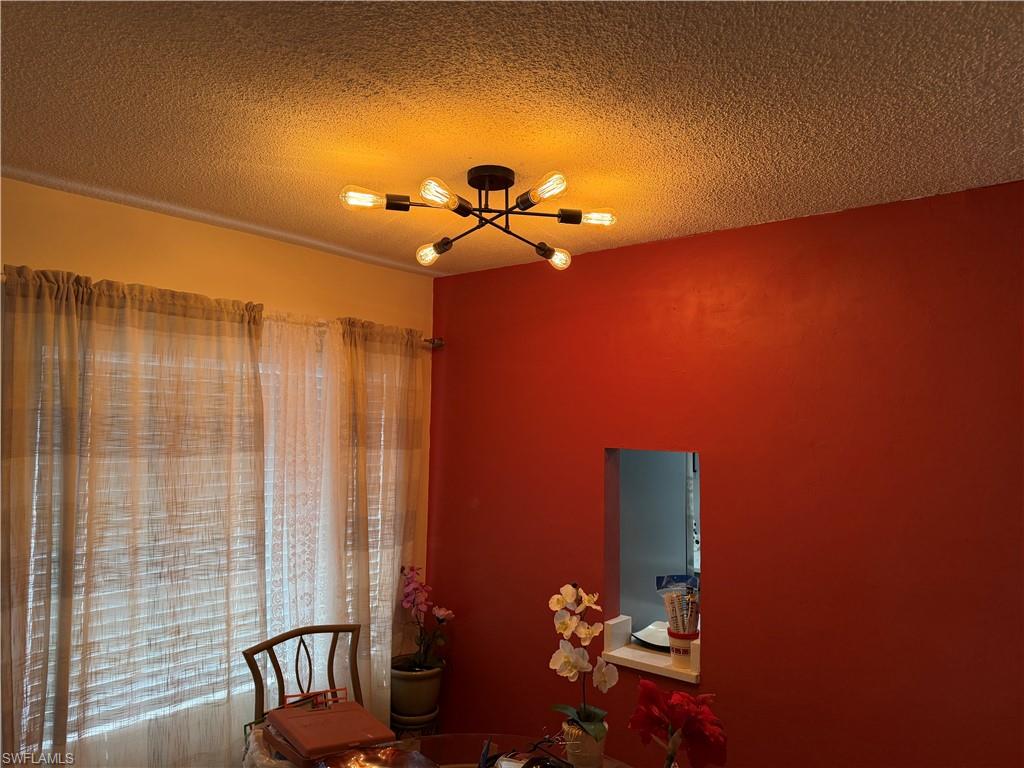 358 Easton Ct Property Photo 11