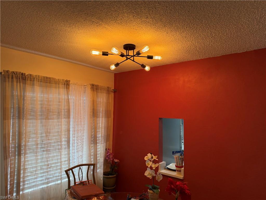 358 Easton Ct Property Photo 12