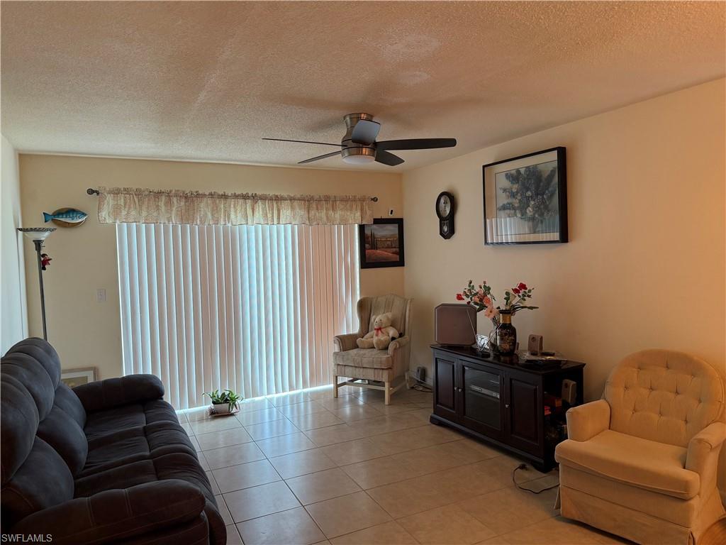 358 Easton Ct Property Photo 41